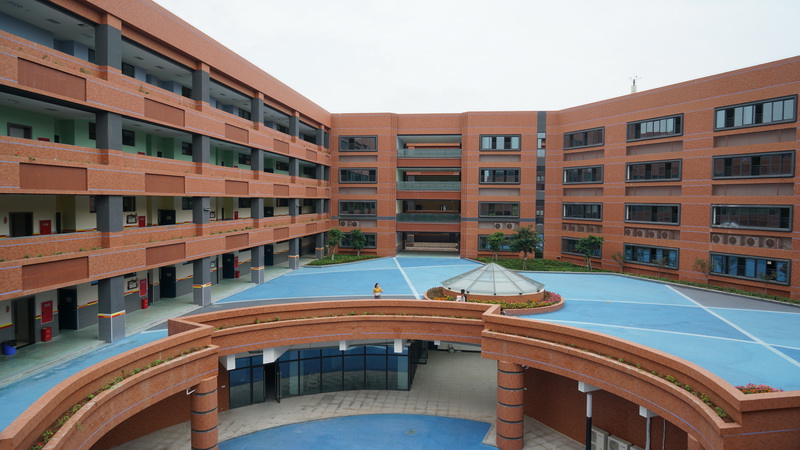 大氣的教學樓